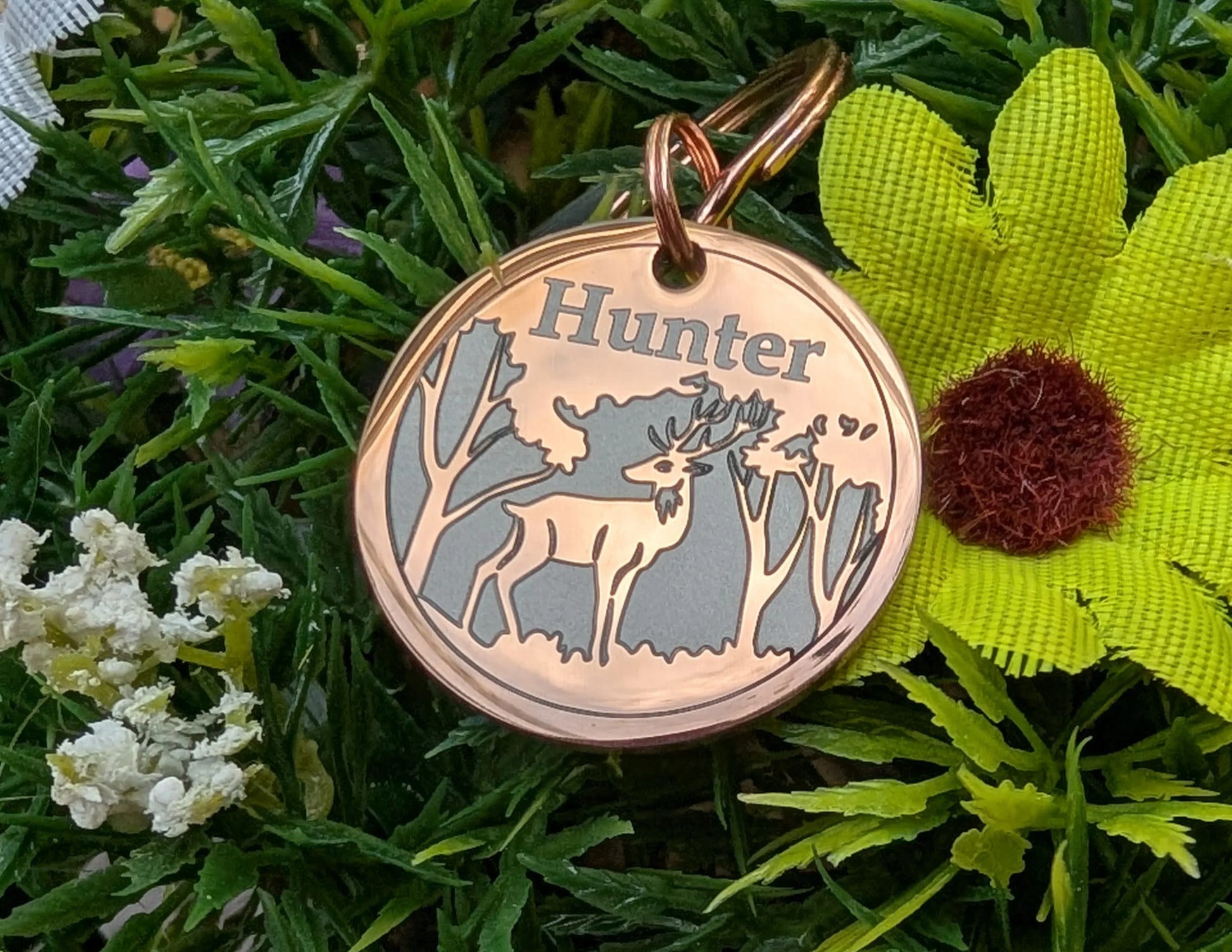 Deer / Hunter Design - Bark'n'Tag