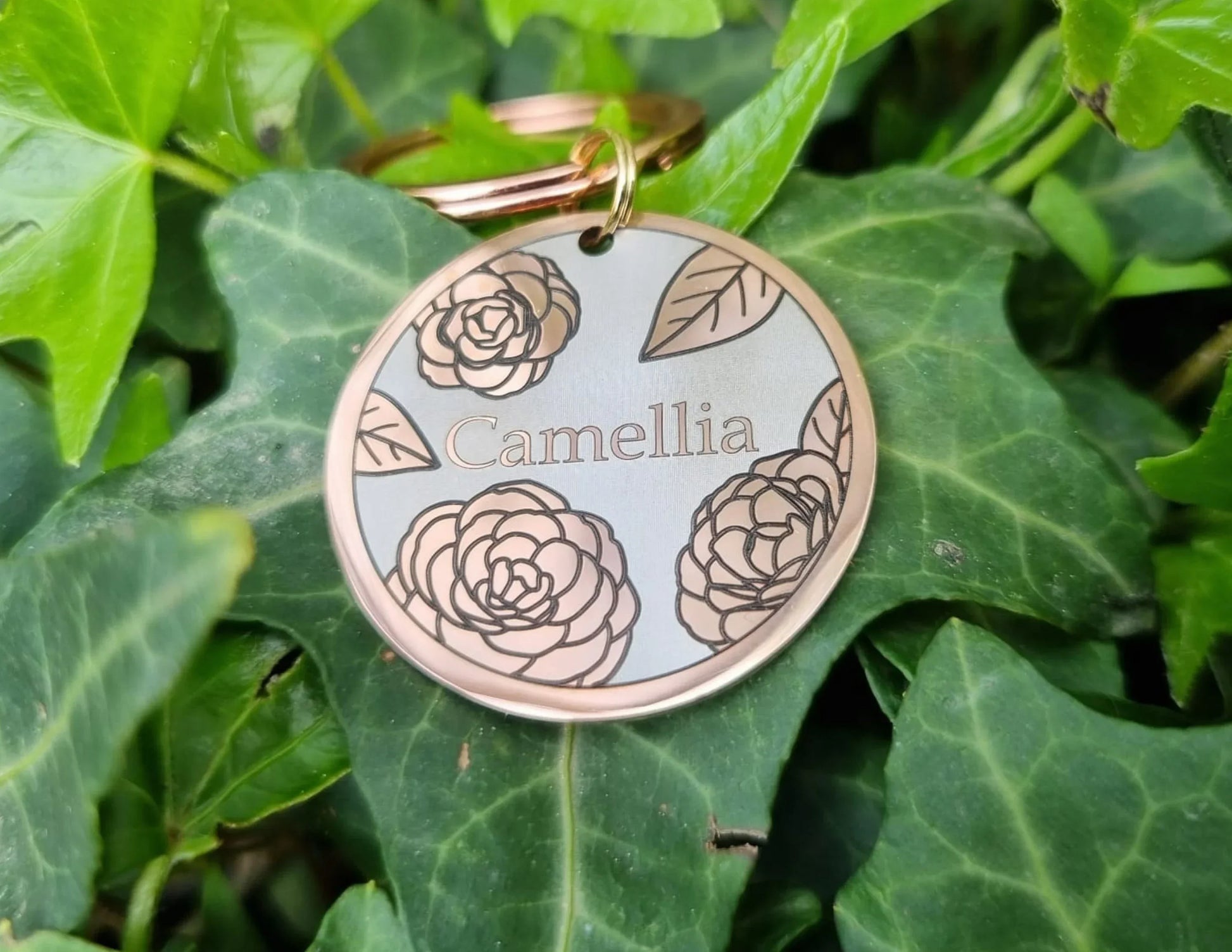 Camellia Design - Bark'n'Tag