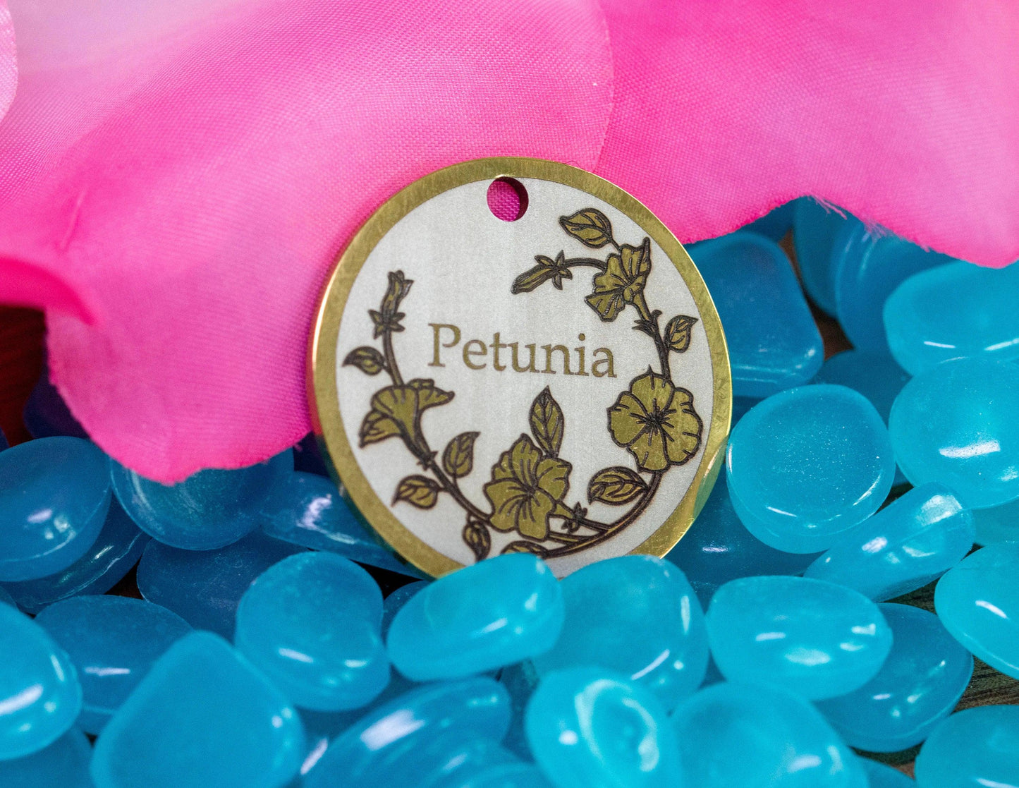 Petunia Design - Bark'n'Tag